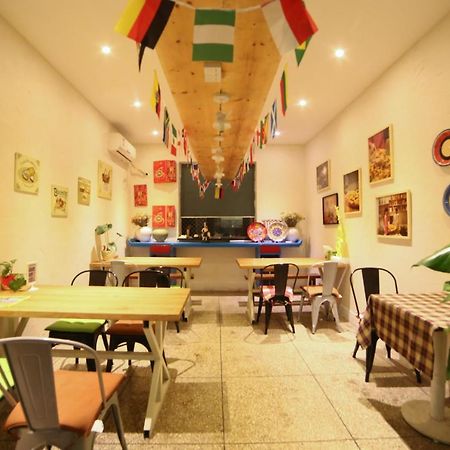 Luoyang Heartland International Youth Hostel Exterior foto