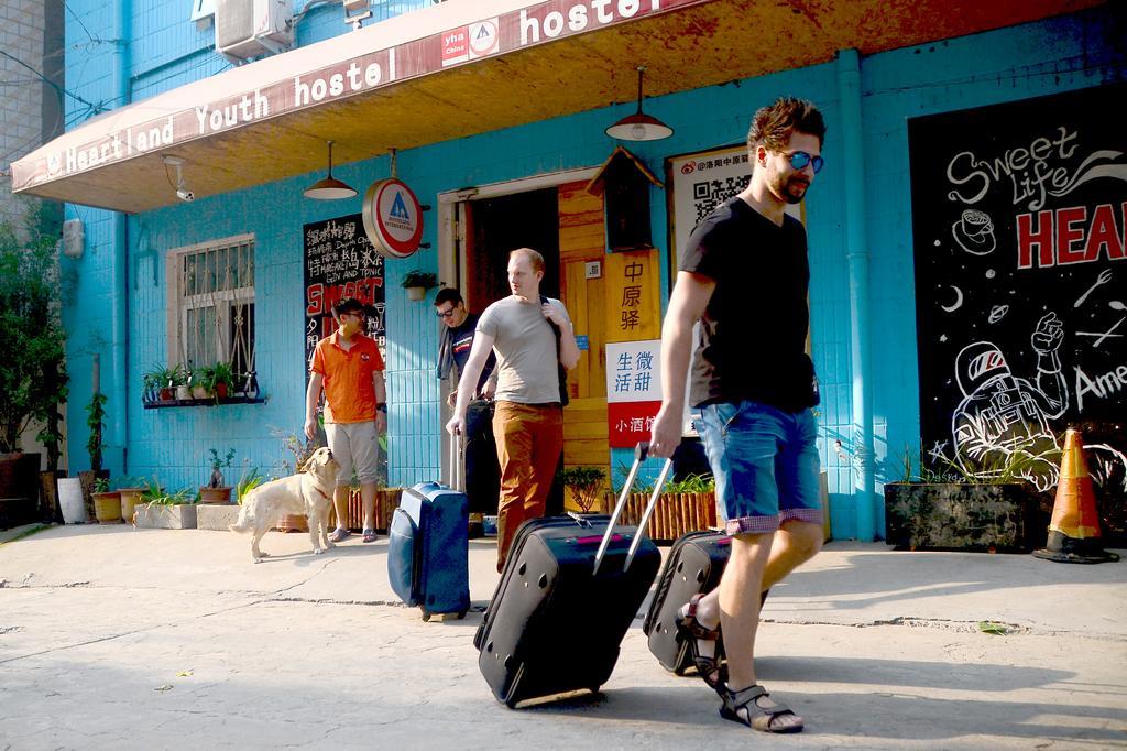 Luoyang Heartland International Youth Hostel Exterior foto