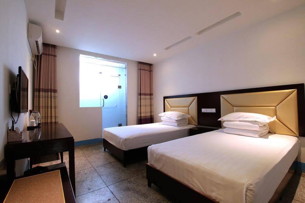 Luoyang Heartland International Youth Hostel Exterior foto